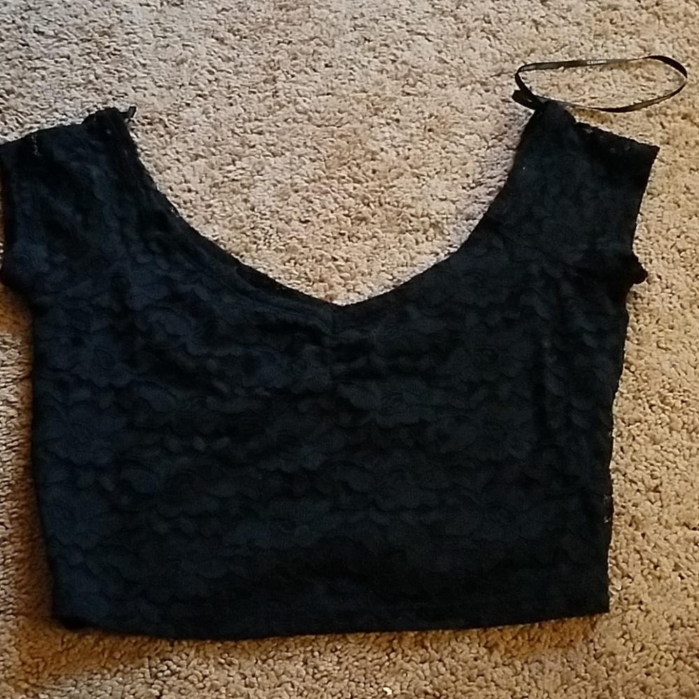 Crop top